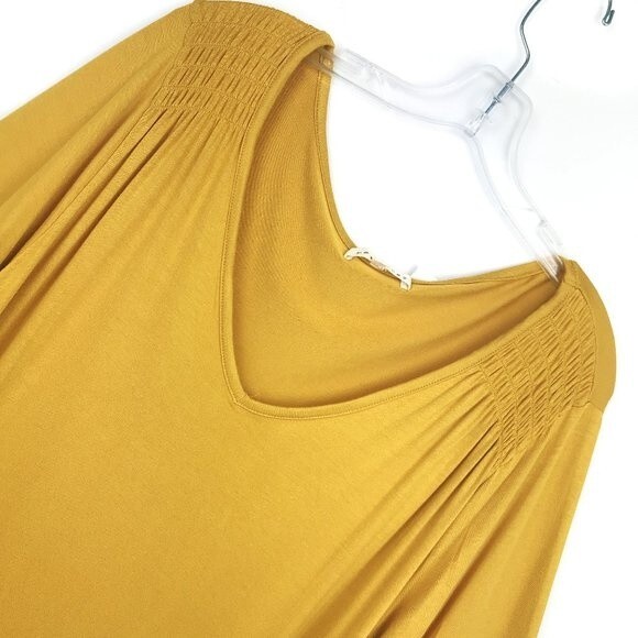 Retrology Gold 3/4 Sleeve Shirred Blouse NEW with Tags Women's PLUS size 3X - Picture 2 of 4